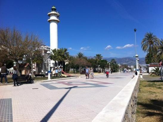 Apartamento Maranon Apartment Torre Del Mar Ngoại thất bức ảnh